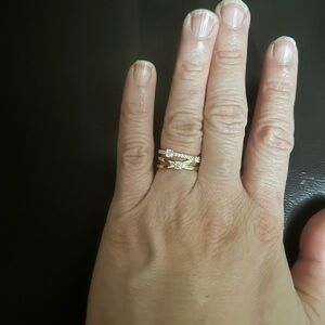 PANDORA timeless sparkling triple band ring. 14k rose gold-plated. Size 5